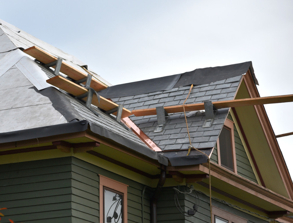 Some slate on west Monday.