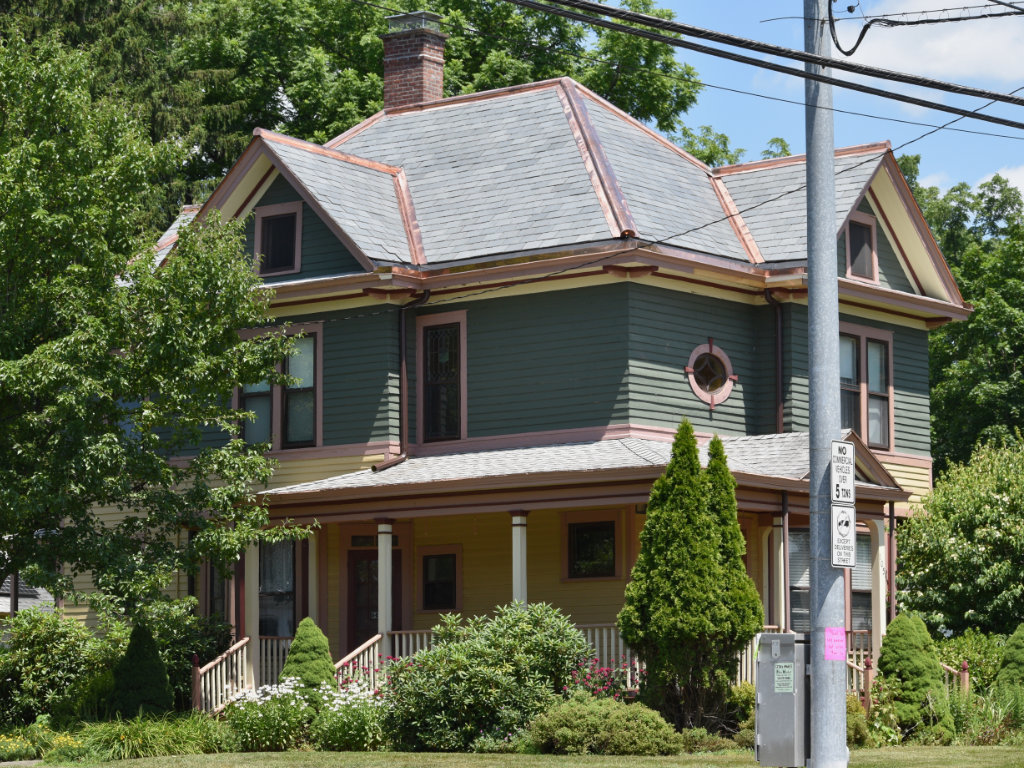 Southwest corner from a distance.