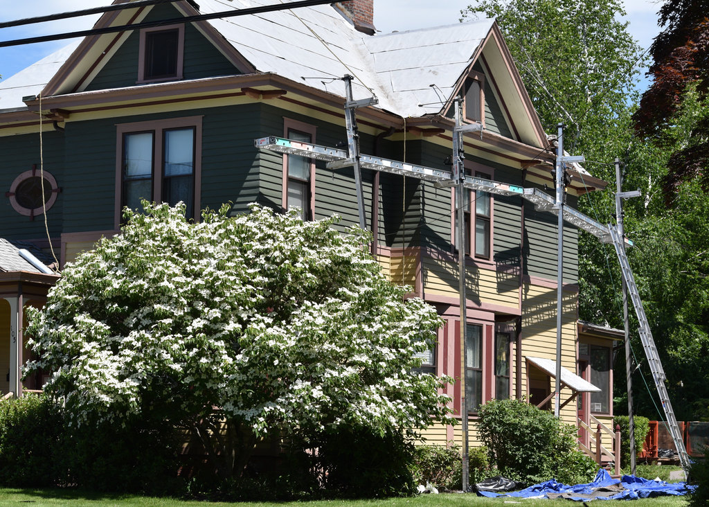 Scaffold east side gutter work.