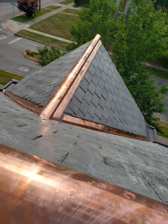 West gable from above.